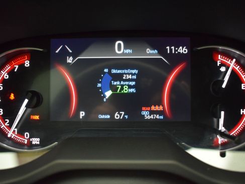 Used 2024 Toyota RAV4 LE AWD/4WD image 16