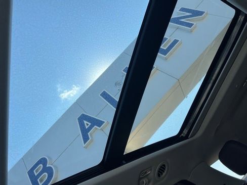 New 2025 Ford Explorer Active w/ Active Comfort Package image 18