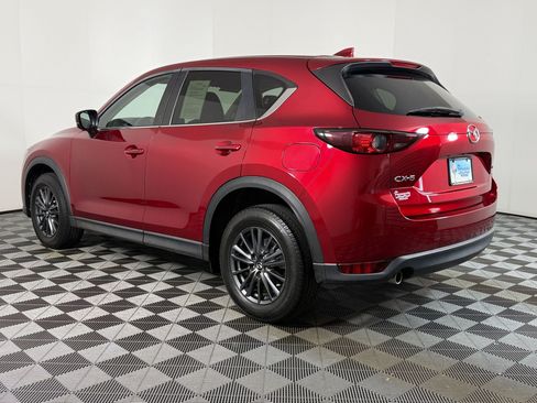 Used 2021 MAZDA CX-5 Touring FWD image 2