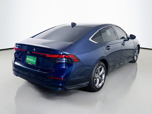 Used 2023 Honda Accord EX image 10
