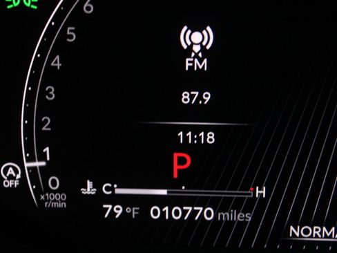 Certified 2025 Acura MDX SH-AWD w/ Technology Package image 18