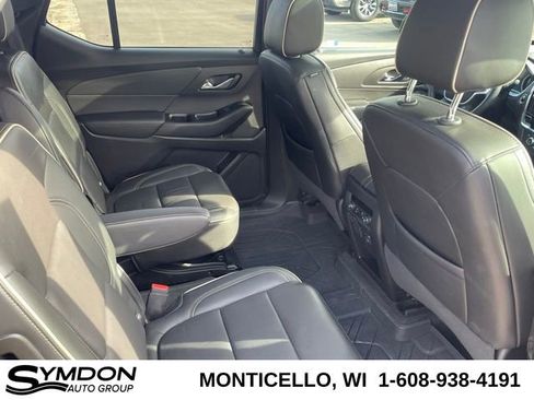Used 2023 Chevrolet Traverse Premier w/ Redline Edition image 24