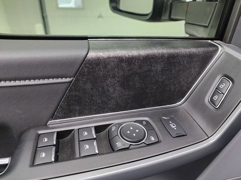 Used 2024 Ford F350 XLT w/ XLT Premium Package image 37