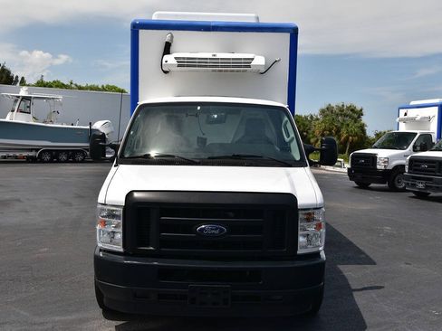 Used 2023 Ford E-350 and Econoline 350 Super Duty w/ Power Windows & Locks Group RWD image 2