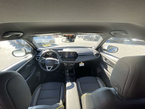 New 2025 Chevrolet TrailBlazer ACTIV w/ Convenience Package image 21