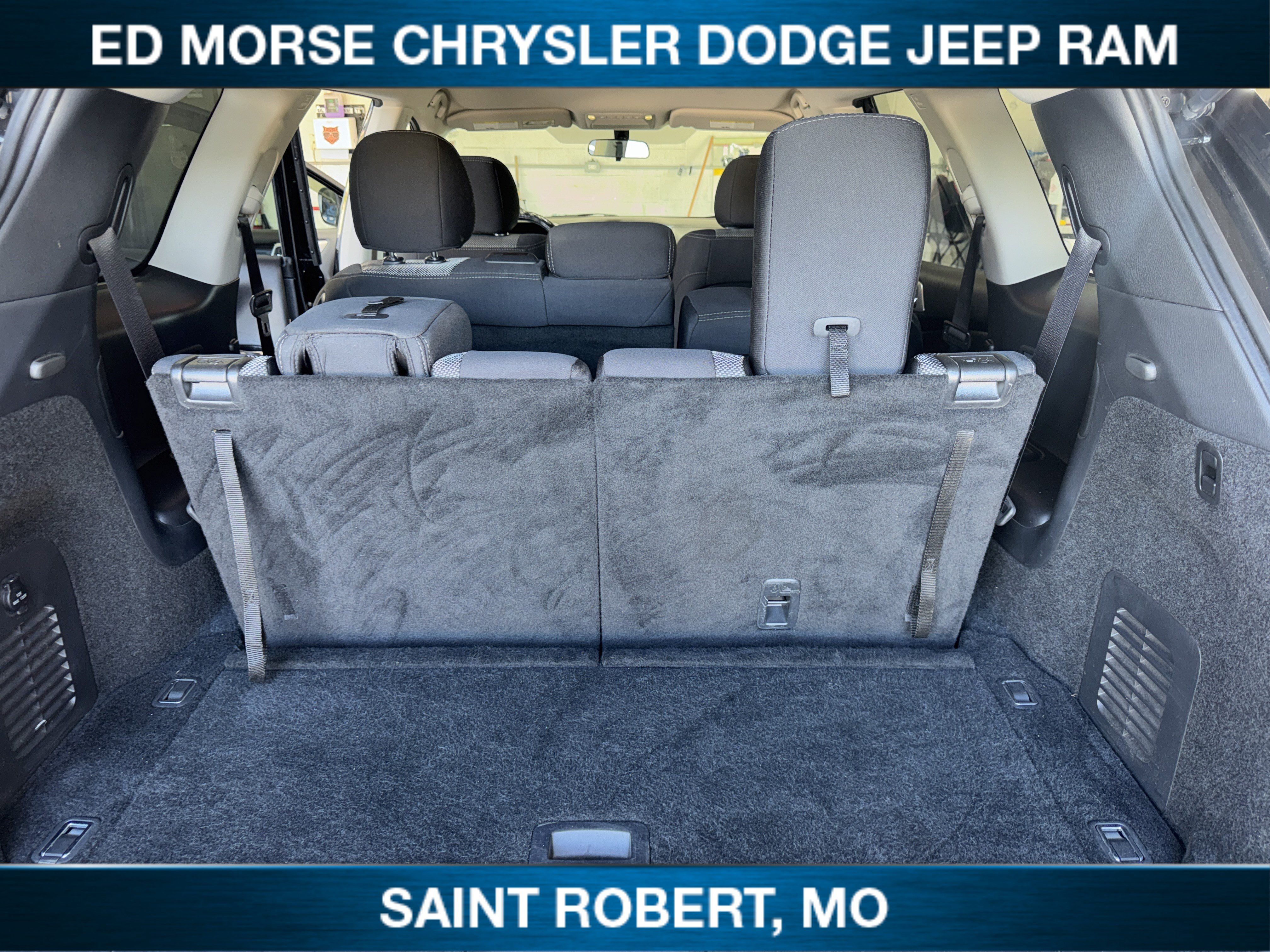 Used 2020 Nissan Pathfinder S AWD/4WD image 38