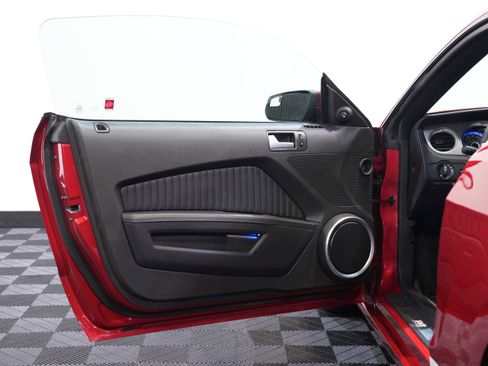 Used 2013 Ford Mustang Shelby GT500 w/ Electronics Pkg image 22