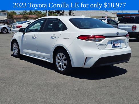 Used 2023 Toyota Corolla LE FWD image 5