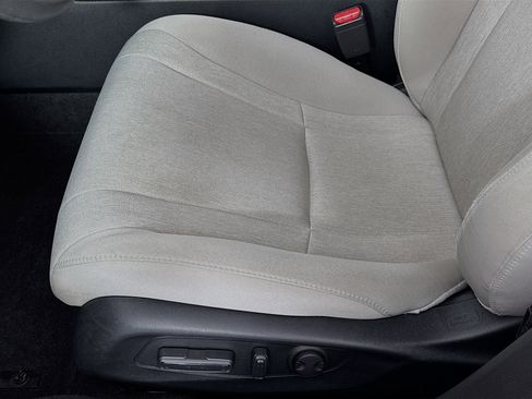 Certified 2024 Honda Accord EX image 18