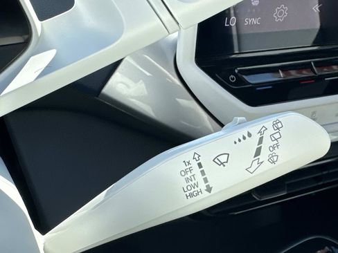 Used 2023 Volkswagen ID.4 Pro S image 22