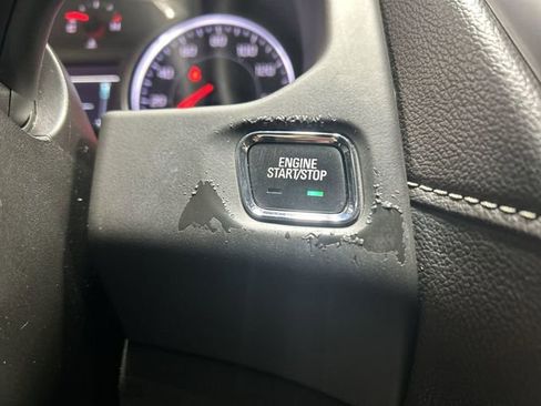 Certified 2018 GMC Acadia SLT AWD/4WD image 17