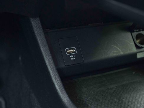Used 2022 Honda HR-V LX image 32