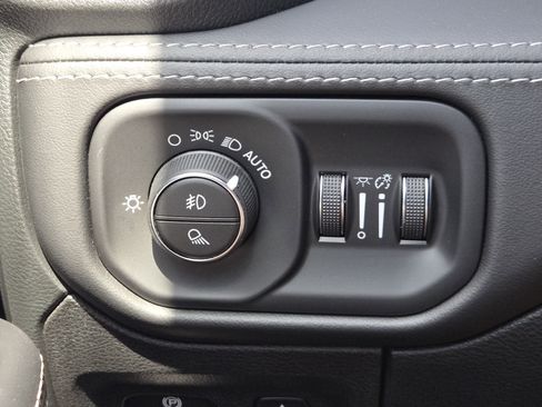 Used 2022 RAM 1500 TRX w/ TRX Level 2 Equipment Group image 25