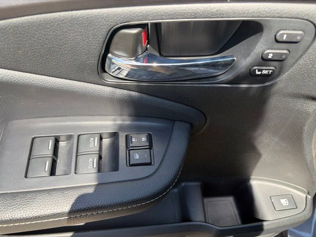 Used 2024 Honda Ridgeline RTL image 9