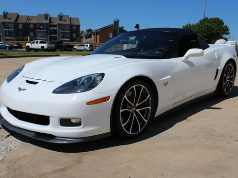 Used 2013 Chevrolet Corvette 427 w/ 1SC Preferred Equipment Group RWD image 36