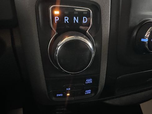 Used 2019 RAM 1500 Express image 43