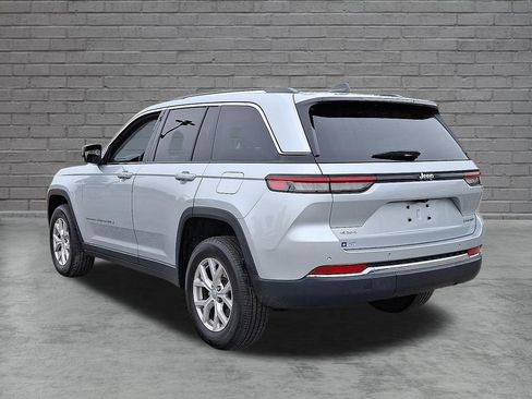Used 2022 Jeep Grand Cherokee Limited AWD/4WD image 8