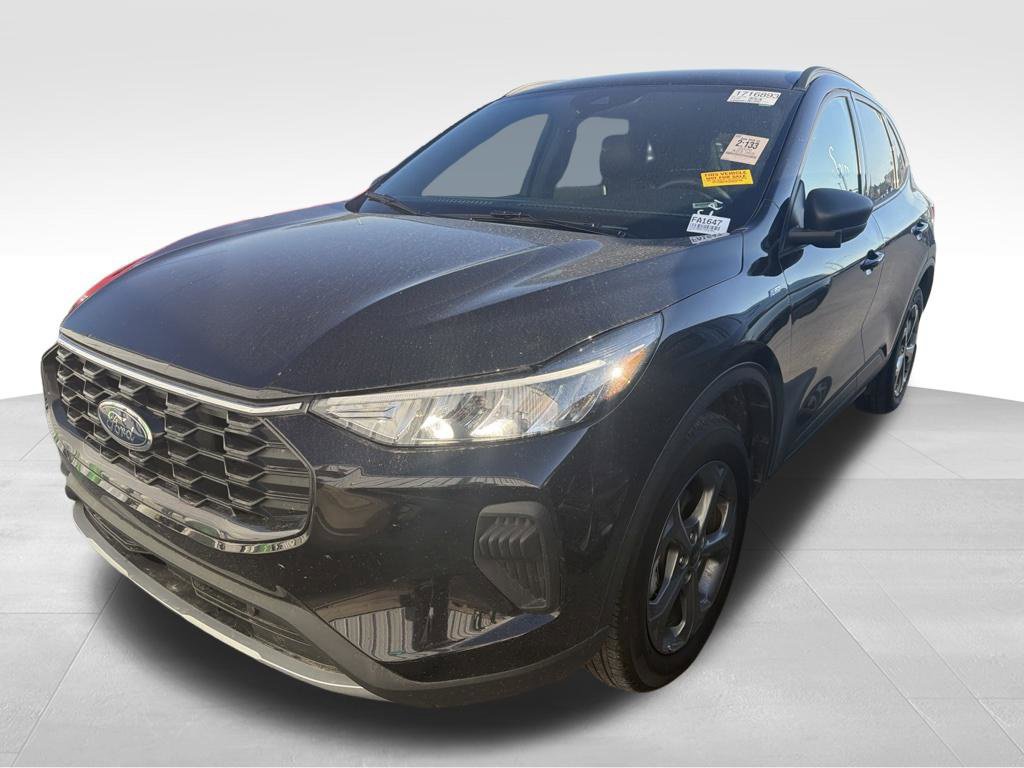 Used 2026 Ford Escape ST-Line AWD/4WD image 3