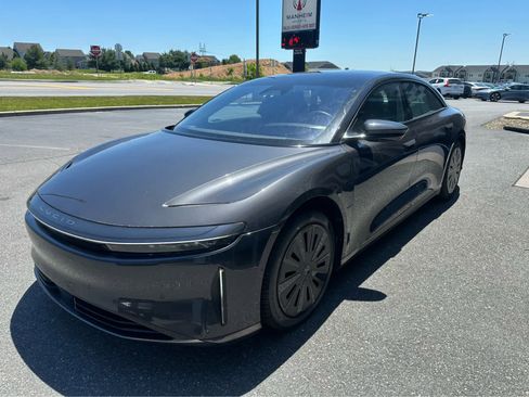 Used 2025 Lucid Air Grand Touring AWD/4WD image 4