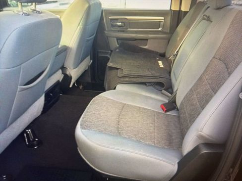 Used 2018 RAM 1500 Big Horn image 6