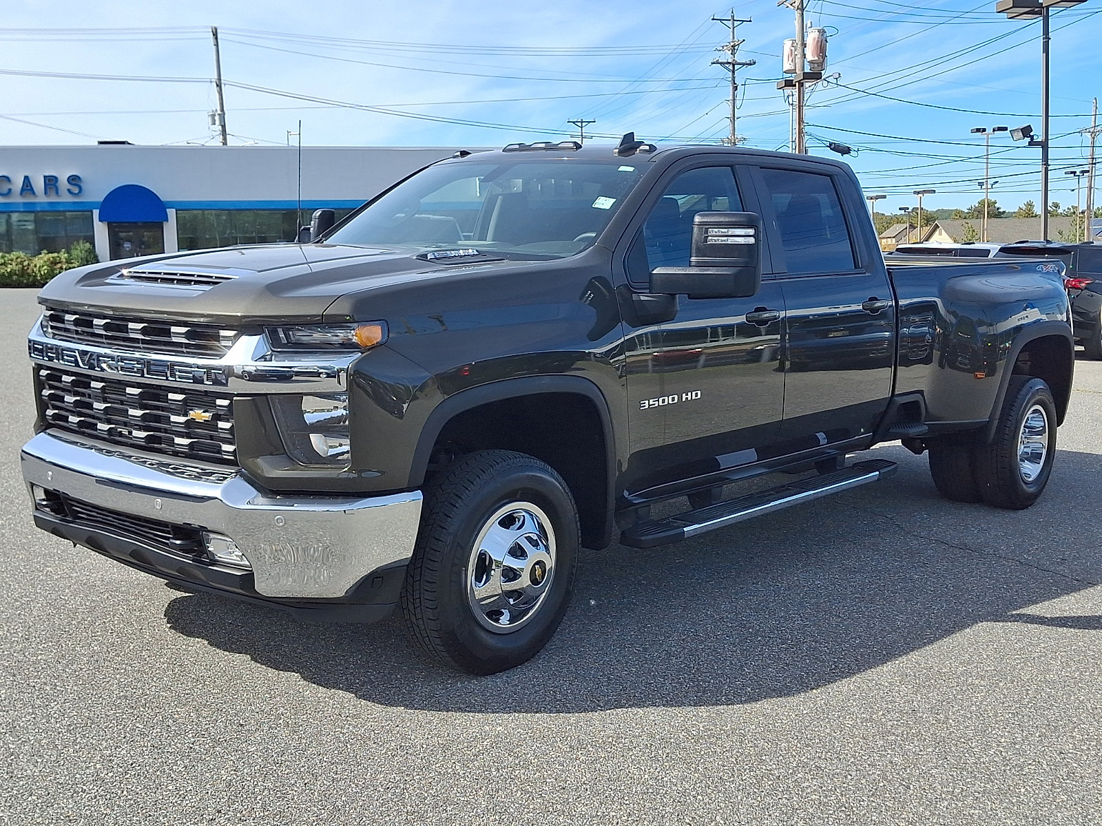 Used 2022 Chevrolet Silverado 3500 LT w/ All Star Edition AWD/4WD image 3