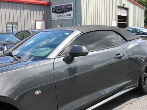Used 2017 Chevrolet Camaro SS w/ LPO, Ground Effects Package RWD image 4