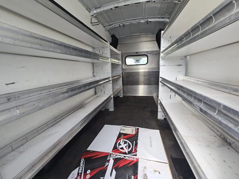 Used 2018 Ford Transit 250 148 High Roof RWD image 23