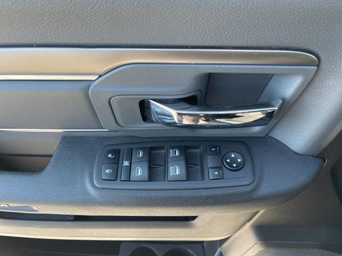 Used 2024 RAM 1500 Classic SLT image 13