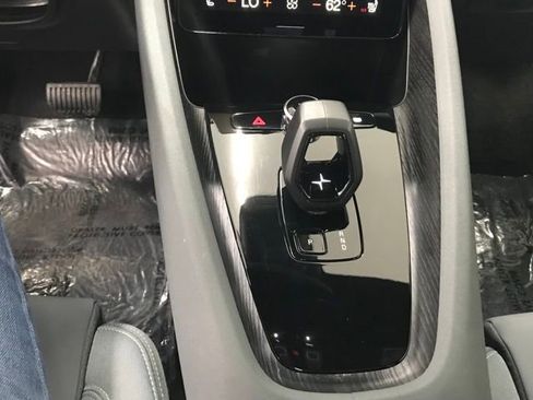 Used 2023 Polestar Polestar 2 image 14