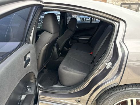 Used 2014 Dodge Charger Police w/ Street Appearance Group image 10