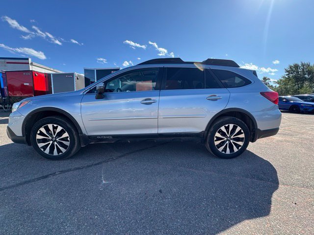 Used 2015 Subaru Outback 2.5i Limited AWD/4WD image 4