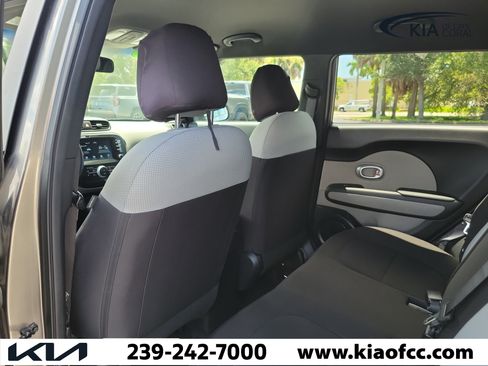 Used 2019 Kia Soul w/ Convenience Package FWD image 13