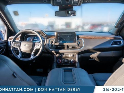 Used 2023 Chevrolet Tahoe LT image 3