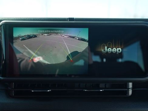 Used 2024 Jeep Wrangler Sport S image 20