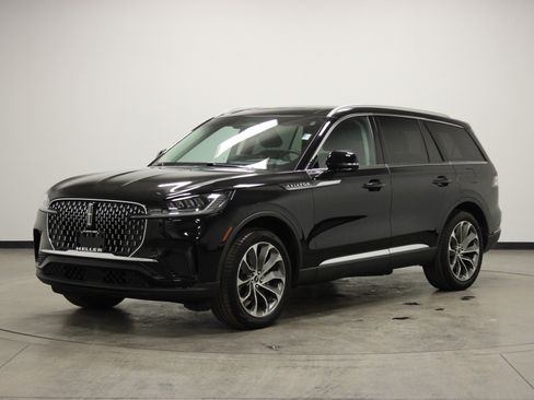 Used 2025 Lincoln Aviator Reserve image 4