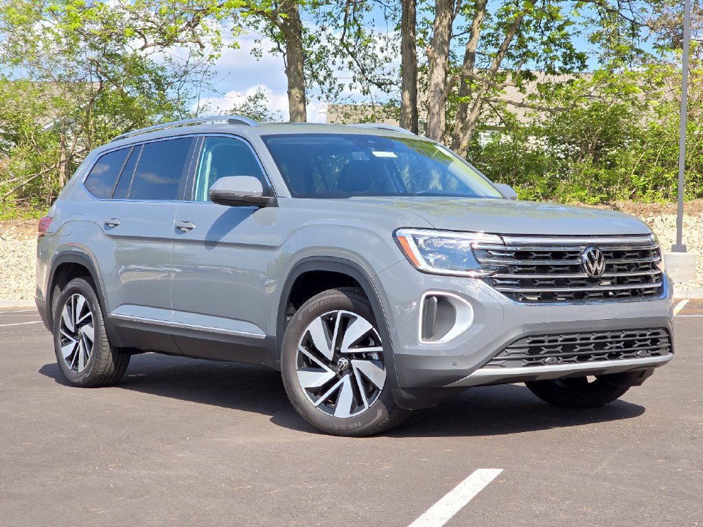 New 2025 Volkswagen Atlas SEL AWD/4WD image 1