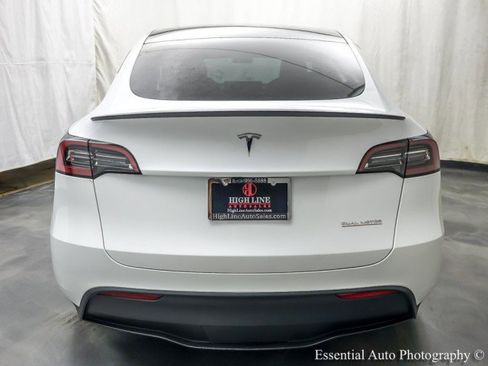 Used 2023 Tesla Model Y Performance AWD/4WD image 7