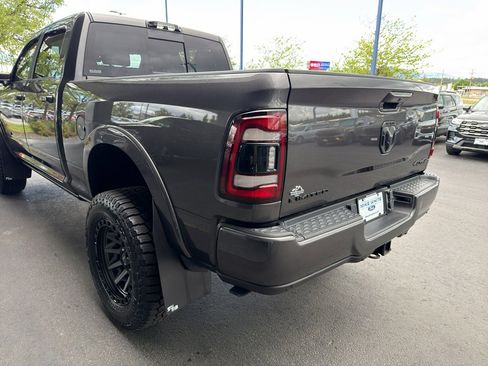 Used 2022 RAM 2500 Limited AWD/4WD image 18