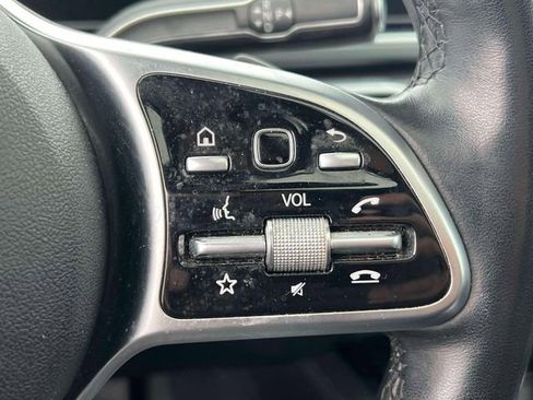 Used 2022 Mercedes-Benz GLS 450 4MATIC image 21