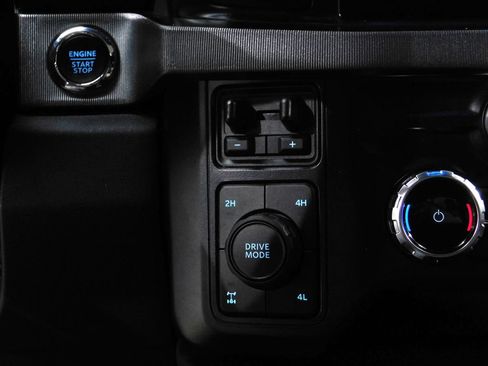Used 2024 Ford F350 Platinum AWD/4WD image 48