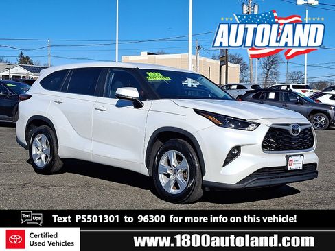 Certified 2023 Toyota Highlander LE image 1