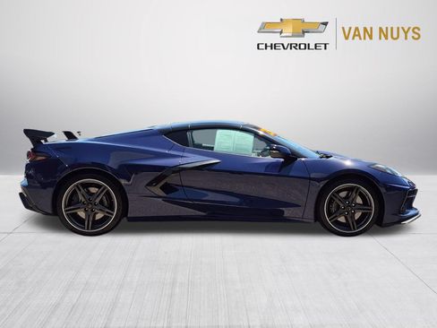 Used 2025 Chevrolet Corvette Stingray Coupe w/ Z51 Performance Package RWD image 4