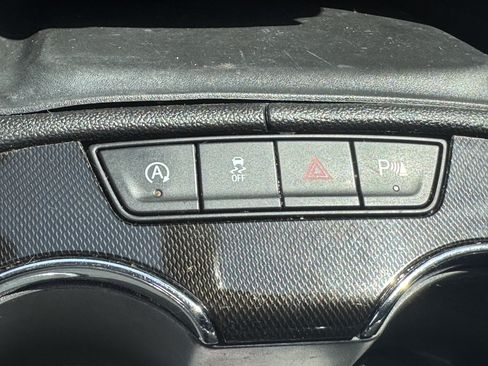 Used 2022 GMC Acadia AT4 AWD/4WD image 37
