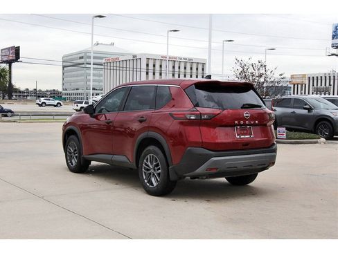 Certified 2023 Nissan Rogue S image 4