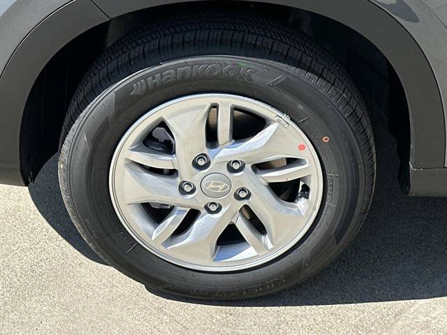 New 2026 Hyundai Venue SE FWD image 28
