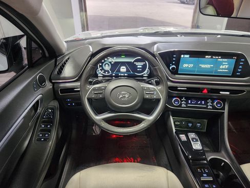 Used 2020 Hyundai Sonata Limited FWD image 16