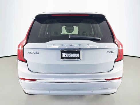 New 2026 Volvo XC90 T8 Ultra w/ Protection Package Premier AWD/4WD image 6