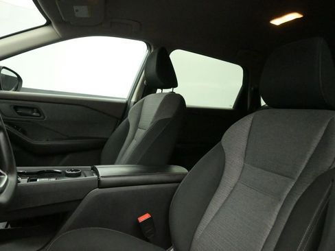 Used 2021 Nissan Rogue S AWD/4WD image 12