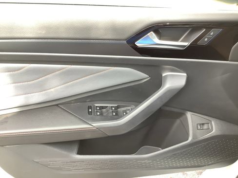 New 2026 Volkswagen Jetta GLI Autobahn FWD image 28