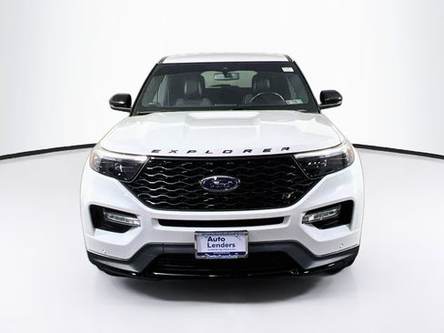 Used 2021 Ford Explorer ST w/ Equipment Group 401A AWD/4WD image 2